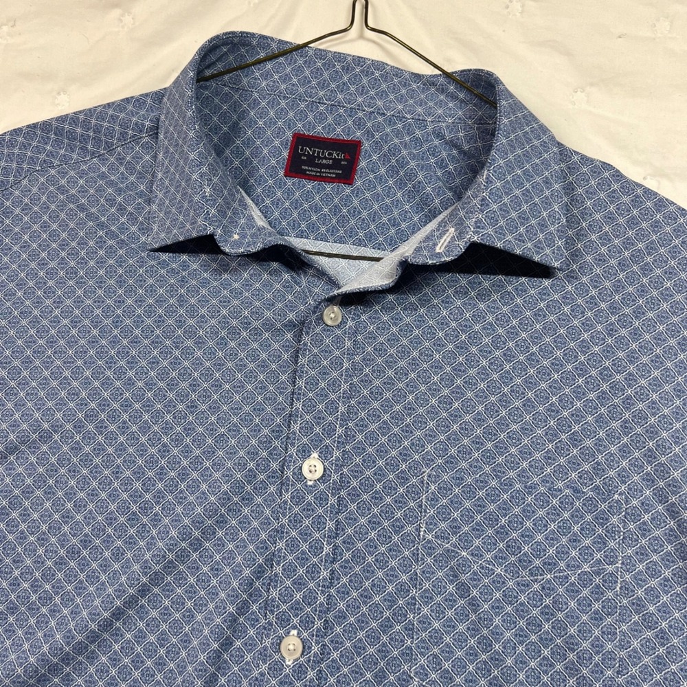 UNTUCKit Weibel Mens Large Navy Geometric Short Sleeve Button Down Shirt 40636